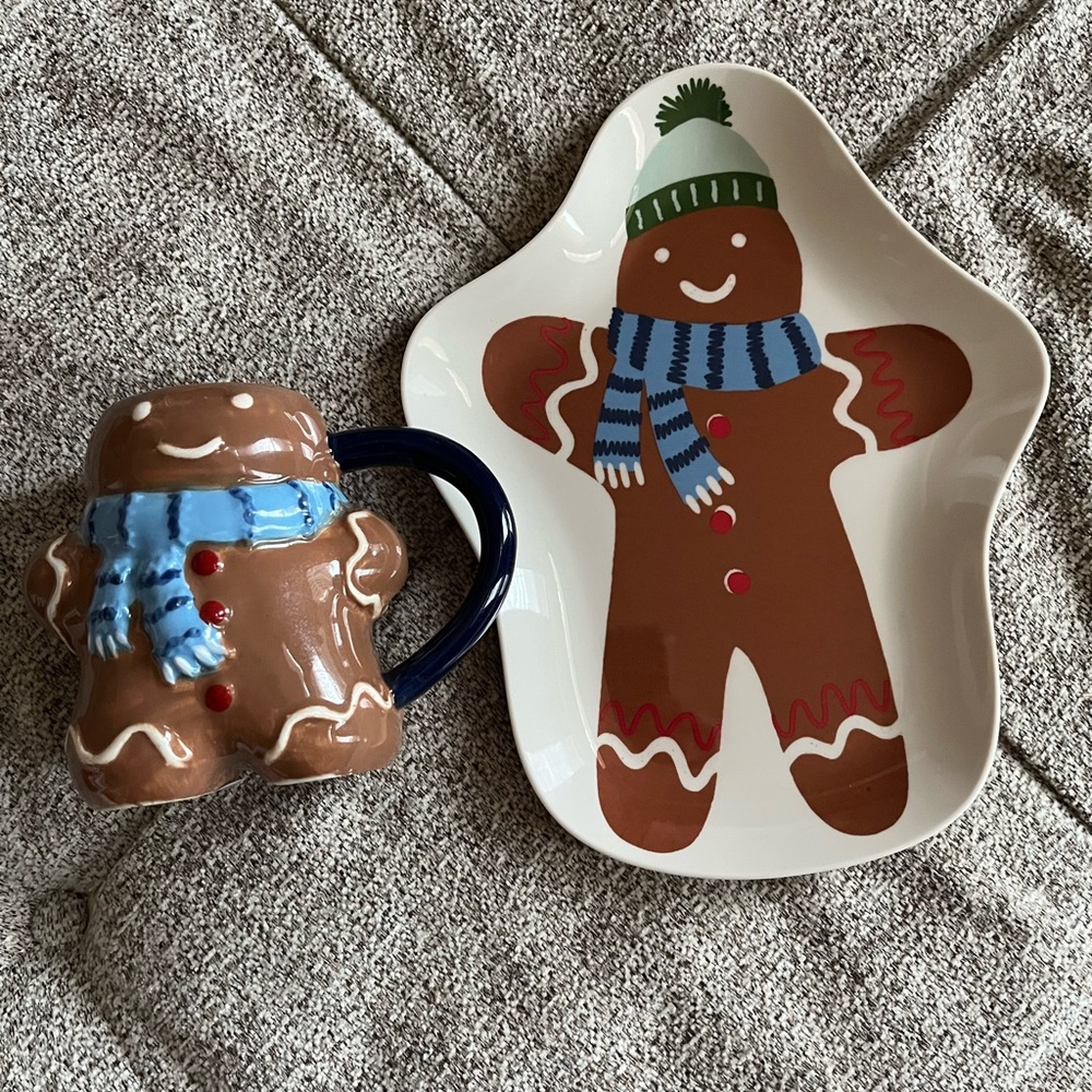 Wondershop Target Gingerbread Man Coffee Hot Cocoa Mug Dessert Platter Plate Set
